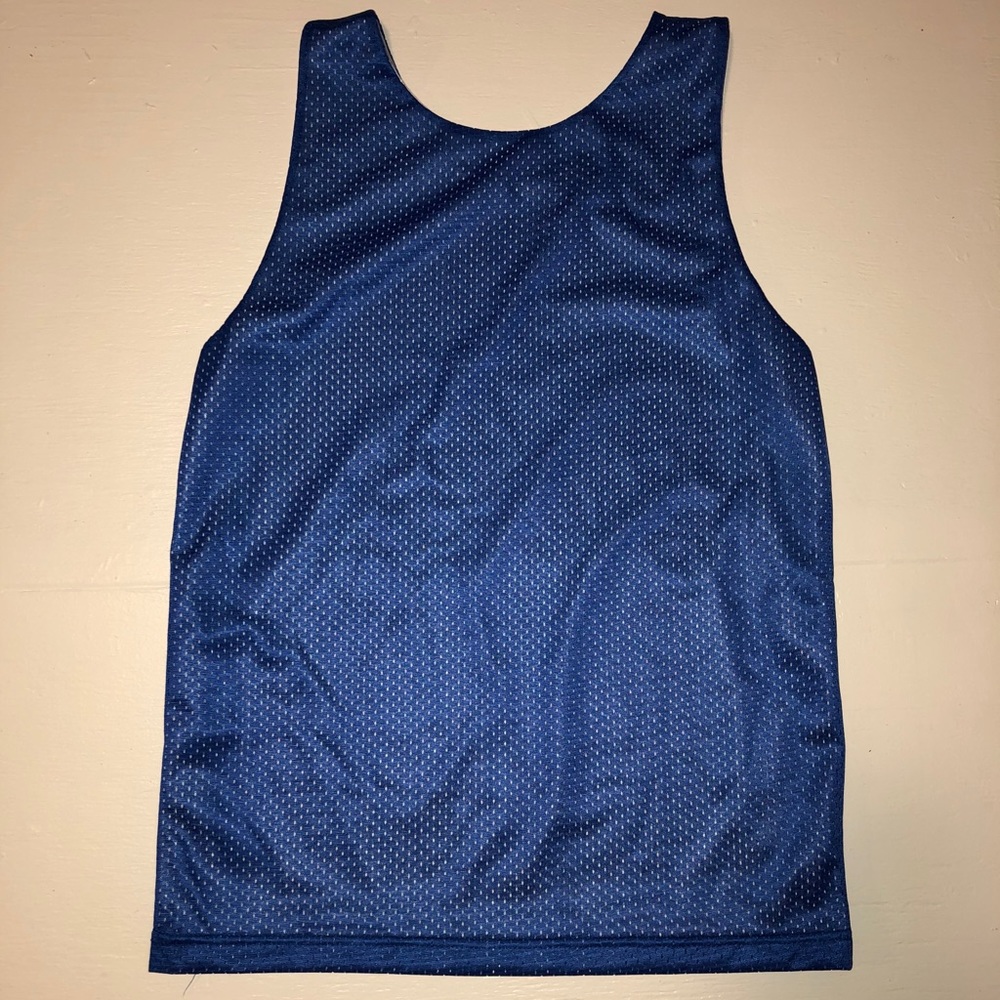 Reversible practice jersey